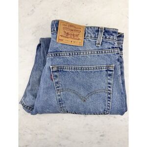 Vintage 90s Levi's 550 Relaxed Fit Tapered 38x32 Classic Blue Denim Made in USA